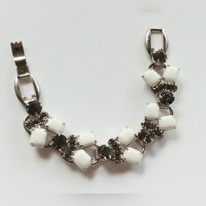 Vintage Verified Juliana D&E Milk Glass & Smoky Gray Rhinestone Bracelet